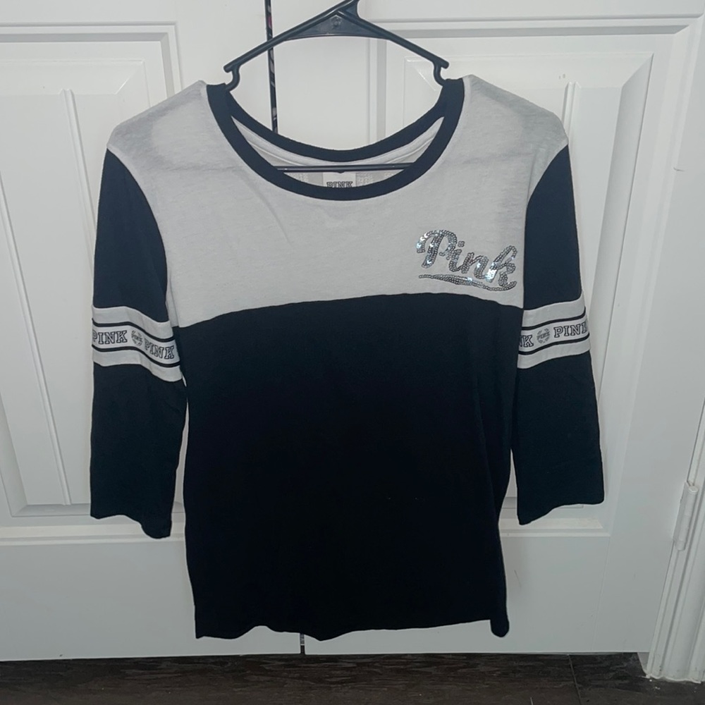 PINK black and white long sleeve - sparkly lettering - womens small